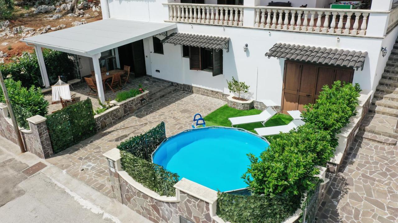 Villa Nicole Vista Mare Andrano Eksteriør billede